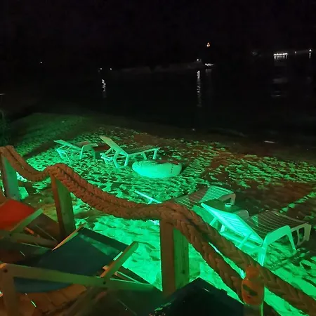 Luxury Amalfi 300 M From The Apartamento Varna