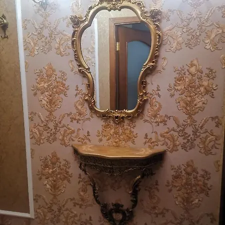 Luxury Amalfi 300 M From The * Warna